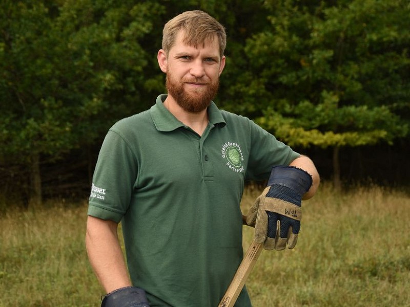 Tom Simpson of the Gatwick Greenspace Partnership wins Environment Award
