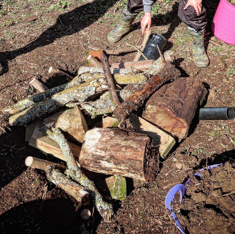 Building a hibernacula