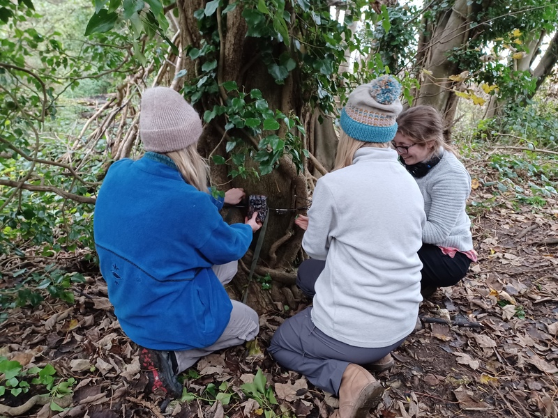 Setting camera traps © Katie Parker